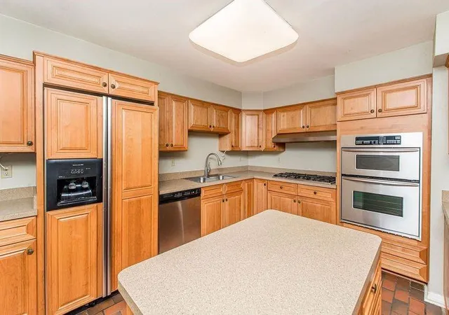 Photo 3 of Single family home for sale at 2808 Belmont Pl, Metairie, LA 70002 | MLS# 2495590 | Listing updated on 2026-06-26