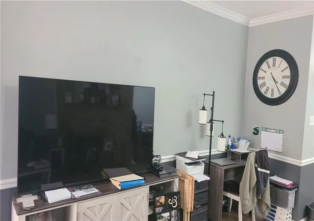 Homes for sale in Metairie, LA | 604 Clearview Pkwy #201, Metairie, LA 70001 | MLS# 2497601