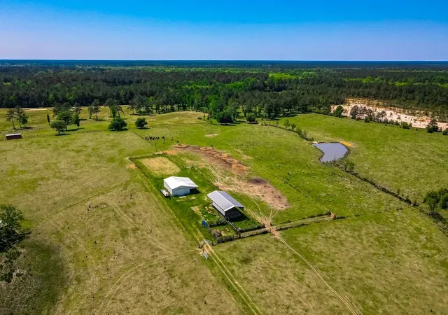 4th image of 84241 Hwy 437, Covington, LA 70435 | MLS# 2497816