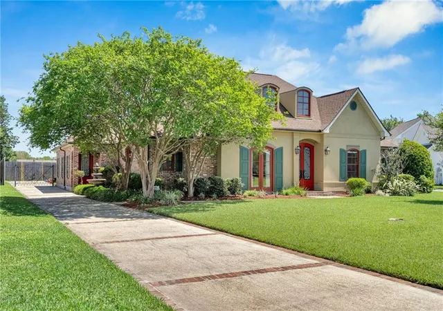 Photo 1 of Single family home for sale at 136 Jennifer Ln, La Place, LA 70068 | MLS# 2497033 | Listing updated on 2026-04-01