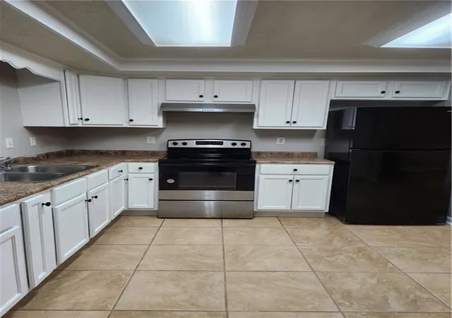 Photo 4 of Townhouse for sale at 5913 Beechcraft St, New Orleans, LA 70126 | MLS# 2499438 | Listing updated on 2026-08-03