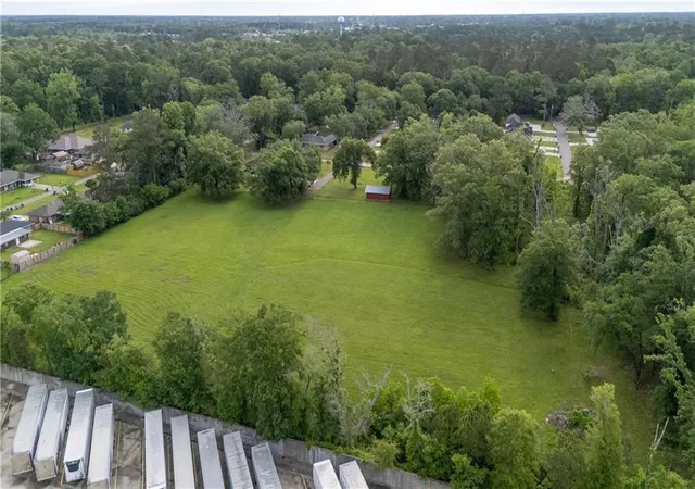 Photo 3 of Land for sale at Pete Nicolosi Dr, Hammond, LA 70403 | MLS# 2495174 | Listing updated on 2026-03-17