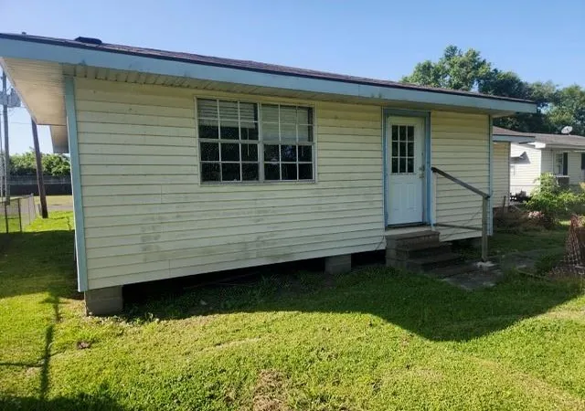 Homes for sale in Napoleonville, LA | 805 Dr Martin Luther King Dr, Napoleonville, LA 70390 | MLS# 2501530