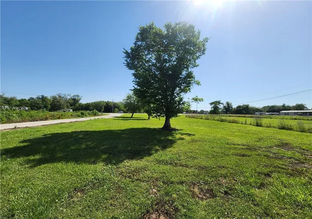 Photo 28 of Single family home for sale at 30142 & 30144 Hwy 23, Port Sulphur, LA 70083 | MLS# 2500759 | Listing updated on 2026-08-27
