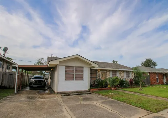Homes for sale in Harvey, LA | 1620 Maplewood Dr, Harvey, LA 70058 | MLS# 2502029