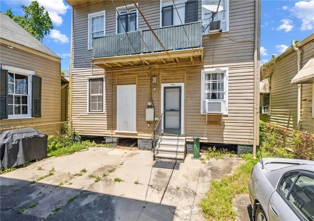 Homes for sale in New Orleans, LA | 1915-1917 Bayou Rd, New Orleans, LA 70116 | MLS# 2501302