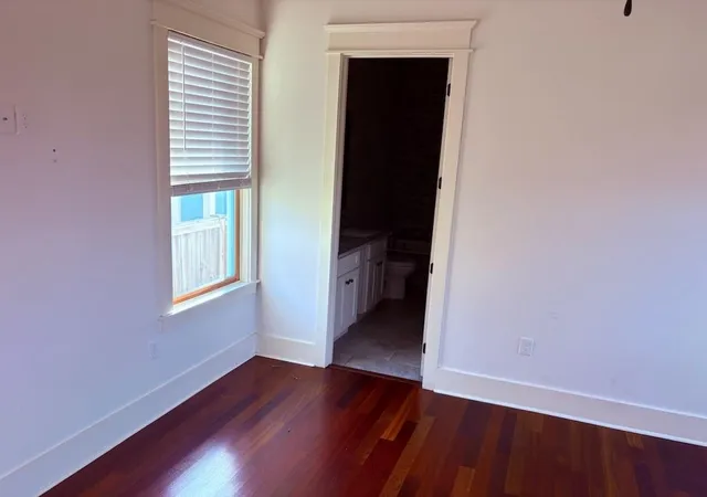 Homes for sale in New Orleans, LA | 913 N Robertson St, New Orleans, LA 70116 | MLS# 2502429