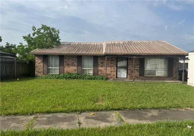 Photo 1 of Single family home for sale at 149 Becky Dr, Westwego, LA 70094 | MLS# 2503075 | Listing updated on 2025-12-05