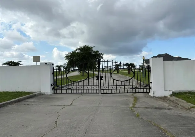 Photo 2 of Land for sale at 4016 Marina Villa E Dr, Slidell, LA 70461 | MLS# 2502150 | Listing updated on 2026-06-23