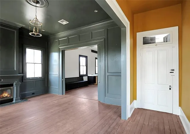 Photo 4 of Single family home for sale at 4445 Demontluzin St, New Orleans, LA 70122 | MLS# 2504194 | Listing updated on 2026-09-30