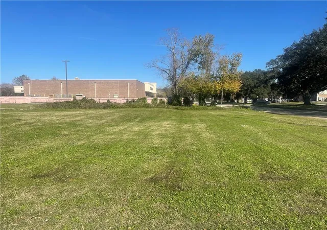 Homes for sale in New Orleans, LA | 5701 Louis Prima Dr, New Orleans, LA 70128 | MLS# 2504653