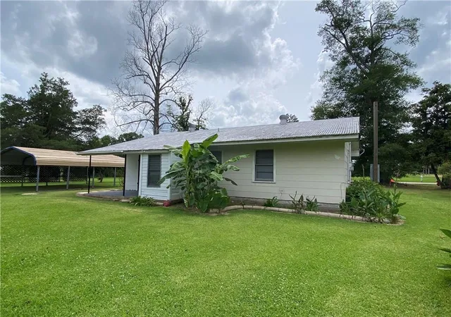Homes for sale in Roseland, LA | 63070 Oak St, Roseland, LA 70456 | MLS# 2505355