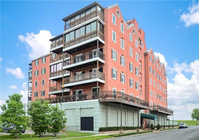 Condominium at 330 Morgan St #201, New Orleans, LA 70114 | MLS# 2506034 | | Sold on 2025-07-09