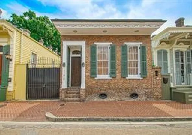 1st image of 922 St Peter St, New Orleans, LA 70116 | MLS# 2507223