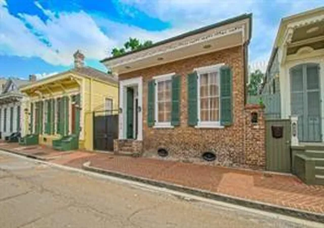 2nd image of 922 St Peter St, New Orleans, LA 70116 | MLS# 2507223