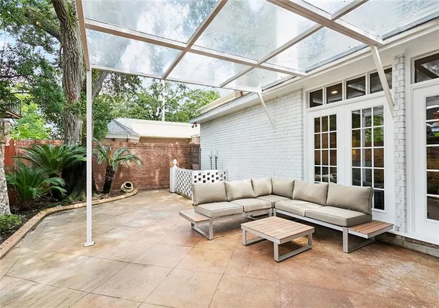 18th image of 5018 St Charles Ave, New Orleans, LA 70115 | MLS# 2506809