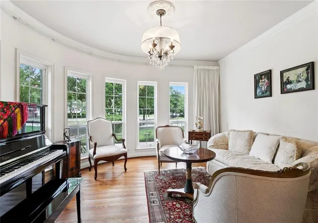 4th image of 5018 St Charles Ave, New Orleans, LA 70115 | MLS# 2506809