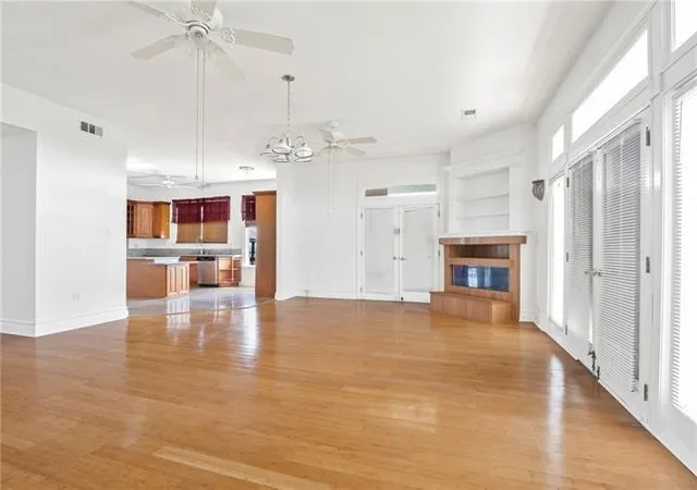 4th image of 30 Clinton Dr, New Orleans, LA 70129 | MLS# 2507531