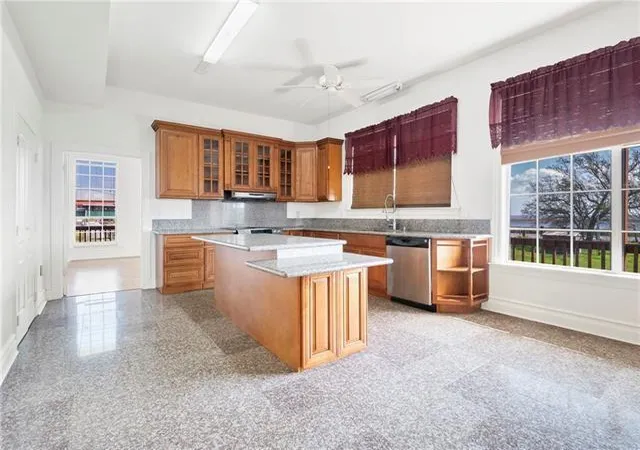 5th image of 30 Clinton Dr, New Orleans, LA 70129 | MLS# 2507531
