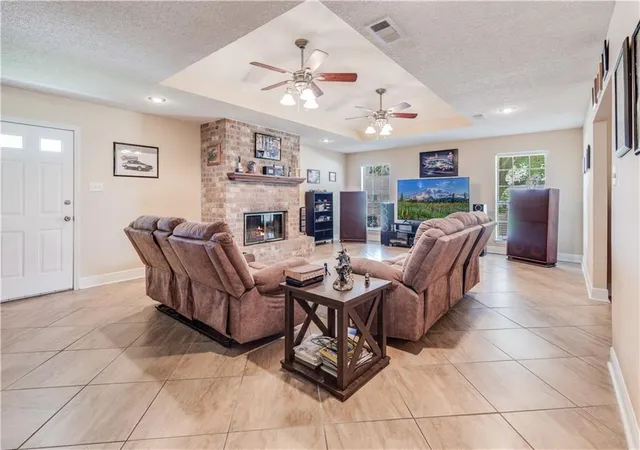 Homes for sale in La Place, LA | 122 Warwick St, La Place, LA 70068 | MLS# 2507614