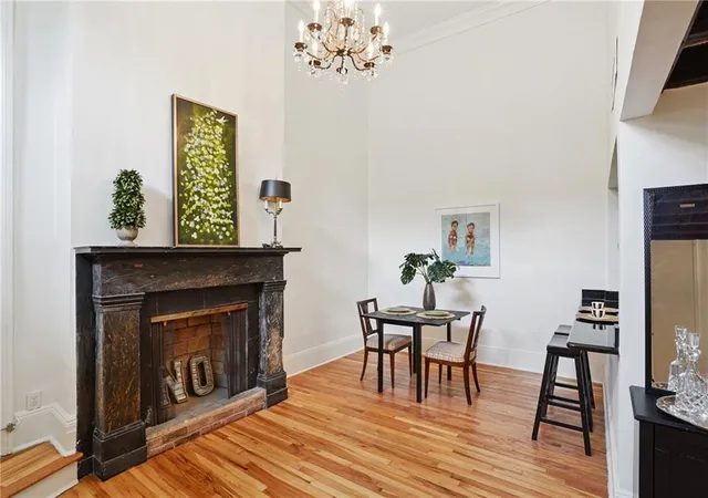5th image of 1303 Burgundy St, New Orleans, LA 70116