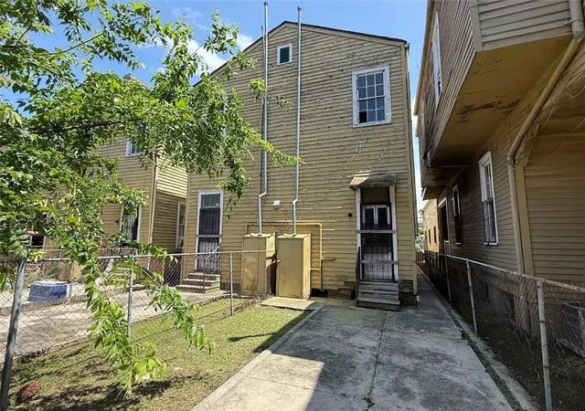 2nd image of 2229 31 Baronne St, New Orleans, LA 70113 | MLS# 2508768