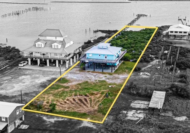 45th image of 162 Iberville Ln, Grand Isle, LA 70358 | MLS# 2508680