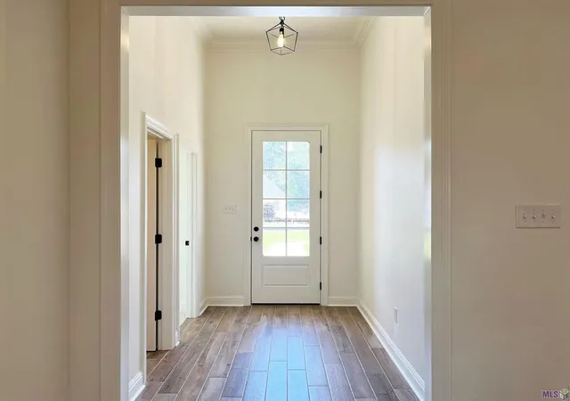 Photo 3 of Single family home for sale at 698 Elk Ridge, Covington, LA 70435 | MLS# NO2025012601 | Listing updated on 2026-09-01