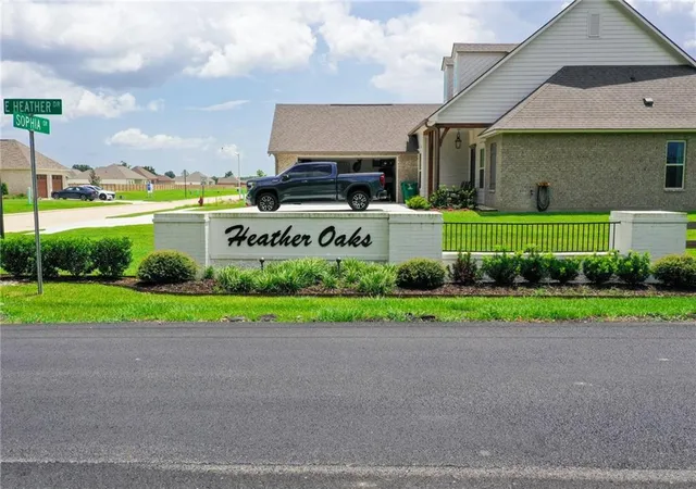 Land for sale at 328 Sophia Dr, Luling, LA 70070 | MLS# 2510669