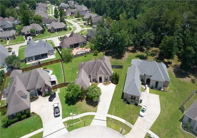 3rd image of 1521 Rue De Fontaine, Covington, LA 70433 | MLS# 2510186