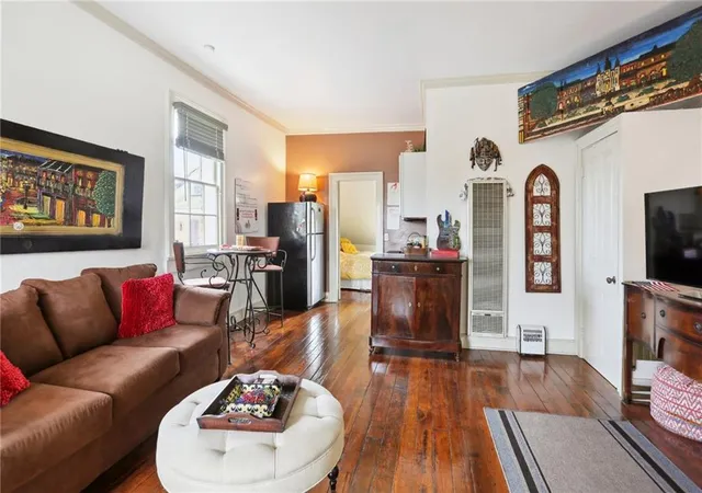 5th image of 718 Barracks St #6, New Orleans, LA 70116 | MLS# 2511157