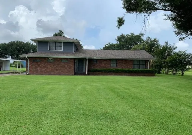 Homes for sale in Luling, LA | 12625 & 12621 River Rd, Luling, LA 70070 | MLS# 2511484