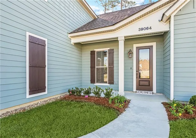 Homes for sale in Pearl River, LA | 39064 Elm St, Pearl River, LA 70452 | MLS# 2512467
