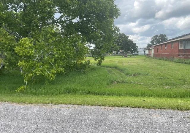 Photo 2 of Land for sale at 3222 Columbus St, New Orleans, LA 70114 | MLS# 2512449 | Listing updated on 2026-07-27