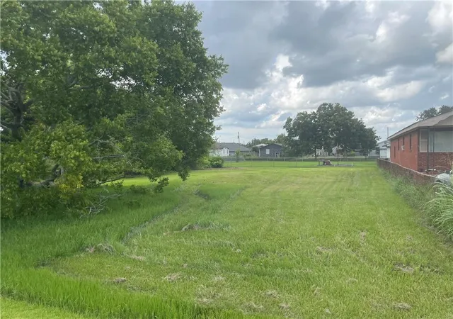 Photo 4 of Land for sale at 3222 Columbus St, New Orleans, LA 70114 | MLS# 2512449 | Listing updated on 2026-07-27