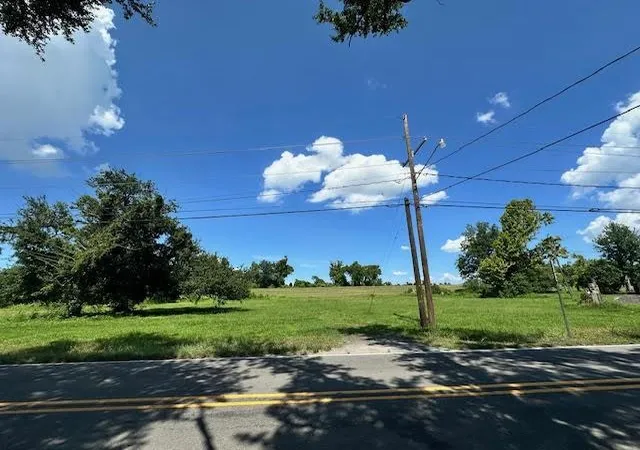 Homes for sale in Hahnville, LA | 14952 River Road, Hahnville, LA 70057 | MLS# 2512912