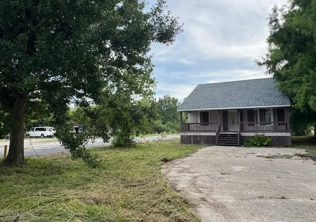 Photo 1 of Single family home for sale at 201 W 194th St, Galliano, LA 70354 | MLS# 2514041 | Listing updated on 2026-07-17