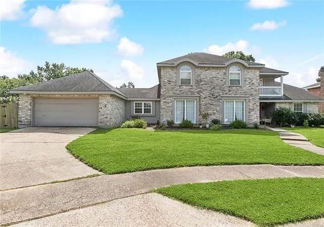 2nd image of 4 Yellowstone Ct, New Orleans, LA 70131 | MLS# 2514247