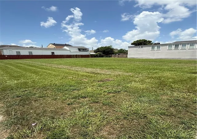 Photo 2 of Land for sale at 1501-15 Baronne St, New Orleans, LA 70130 | MLS# 2511854 | Listing updated on 2026-07-27