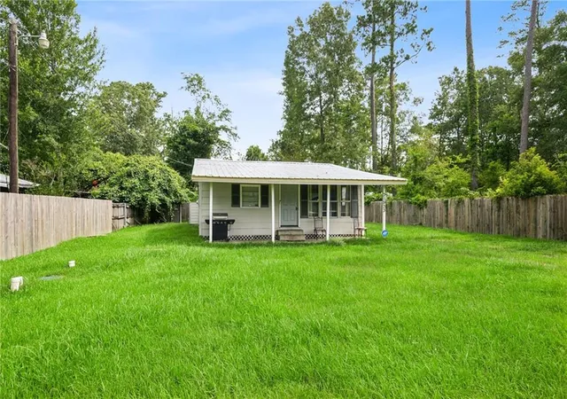 Homes for sale in Springfield, LA | 31933 Shelly Dr, Springfield, LA 70462 | MLS# 2509514
