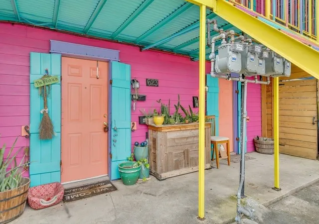 Homes for sale in New Orleans, LA | 621 23 Alvar St, New Orleans, LA 70117 | MLS# 2515399