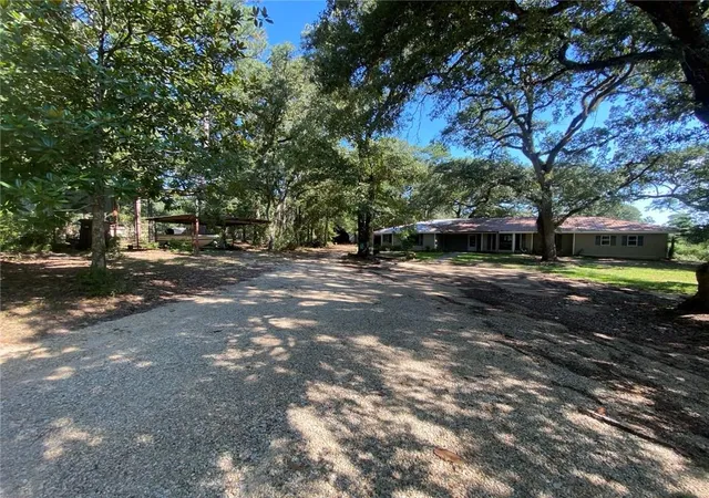 2nd image of 20213 Narrow Rd, Covington, LA 70435 | MLS# 2516048