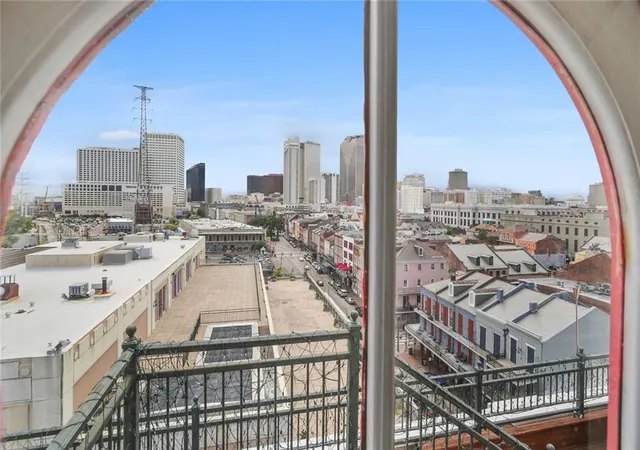 40th image of 620 Decatur St #PHB3, New Orleans, LA 70130 | MLS# 2511153