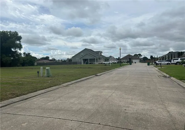 5th image of 18 Mary Ann Pl, Gretna, LA 70053 | MLS# 2516746