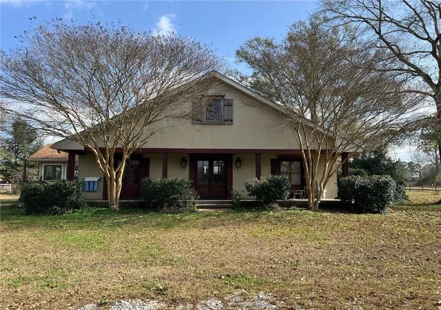 2nd image of 81439 Jim Sharp Rd, Covington, LA 70435 | MLS# 2517357
