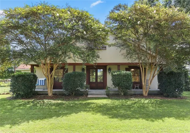 3rd image of 81439 Jim Sharp Rd, Covington, LA 70435 | MLS# 2517357