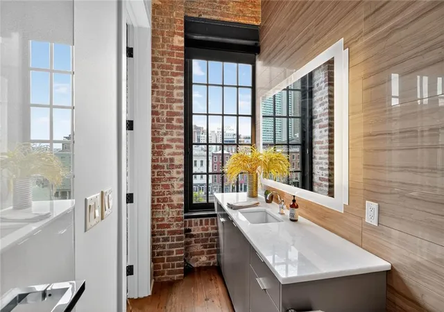 19th image of 208 Bienville St #4, New Orleans, LA 70130 | MLS# 2517467