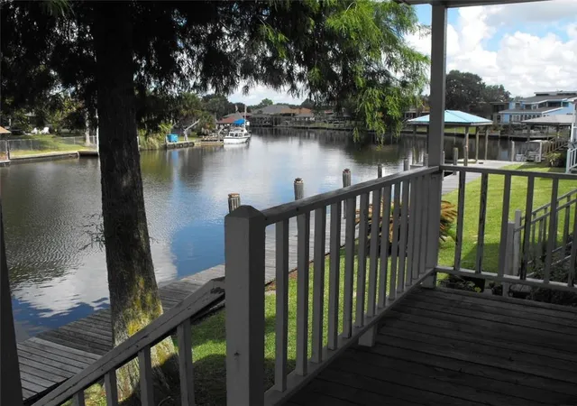 Listing Photo 5 - Condo for sale in building located at 172 Marina Dr, Slidell, LA 70458 - Unit #172
