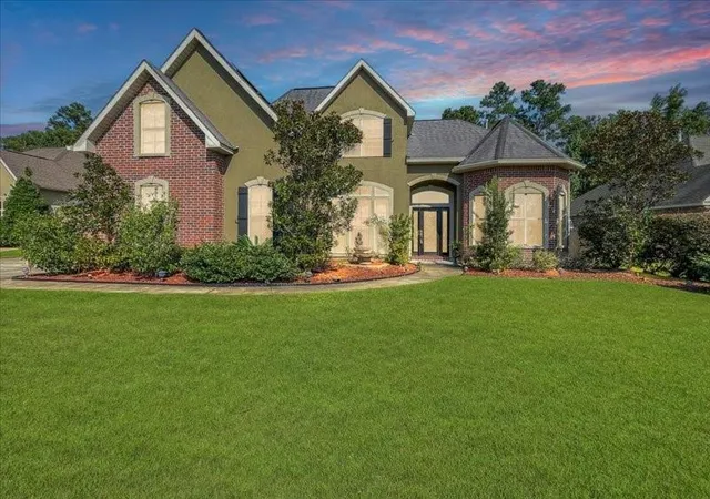 Homes for sale in Slidell, LA | 318 Palermo Dr, Slidell, LA 70458 | MLS# 2516817