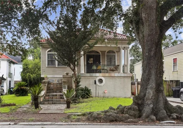 Homes for sale in New Orleans, LA | 3915 Louisiana Avenue Pkwy, New Orleans, LA 70125 | MLS# 2518889